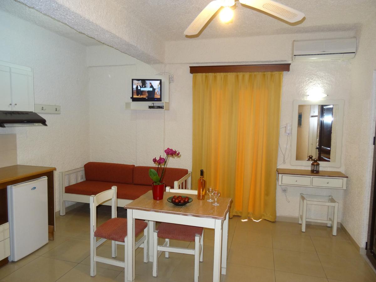 Lito Apartments Paleochora 外观 照片